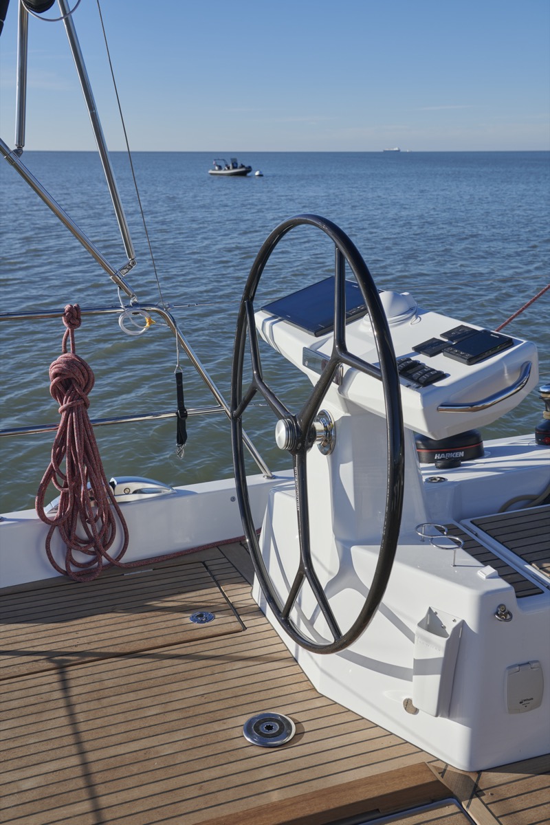 Jeanneau 60 yacht port helm station